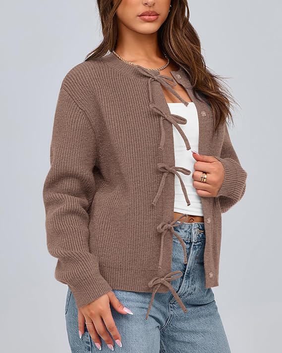 Cárdigan de punto con lazos